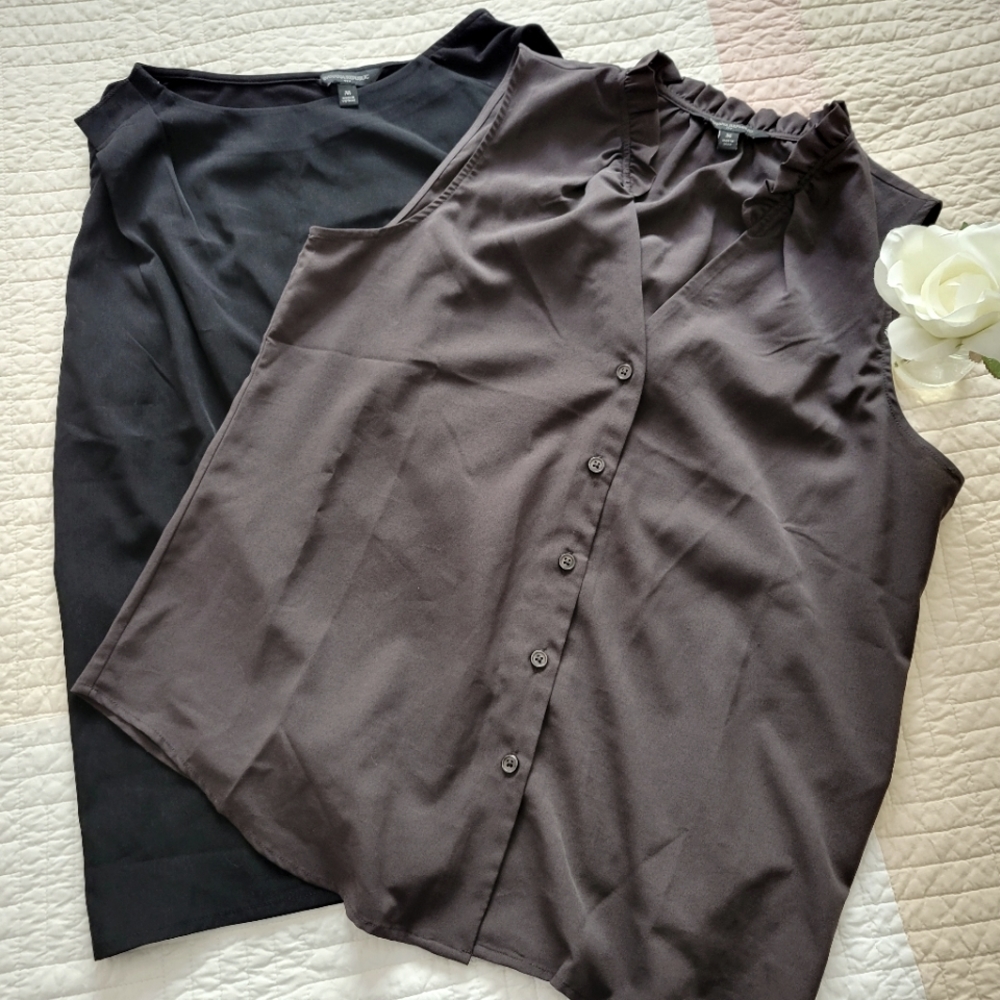 Banana Republic (Bundle of 2) Sleeveless Blouses